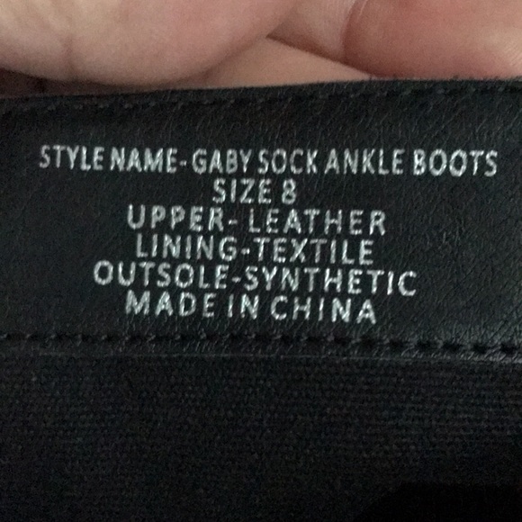 Suede boots - Picture 8 of 8